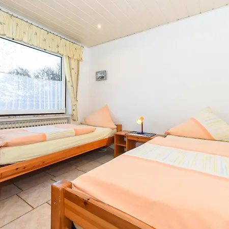 Apartment Hus Otzum *